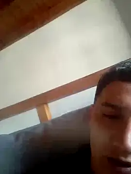 2929-Za stripchat live cam model