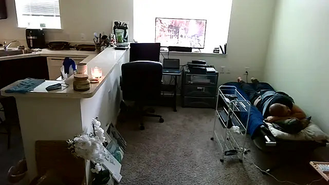 Q1357q stripchat live cam model