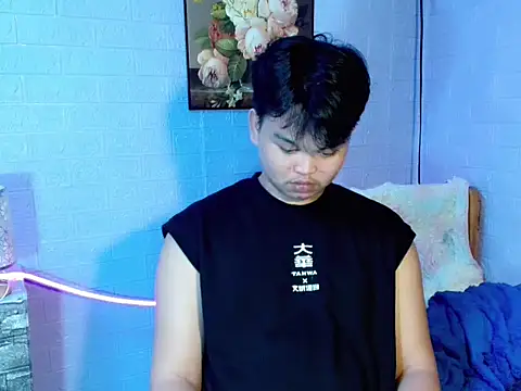 Rain_cum stripchat live cam model