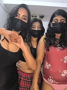 Family02 stripchat live cam model