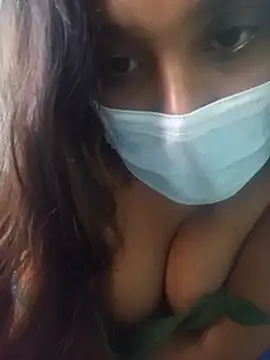 Kamini_Hot stripchat live cam model