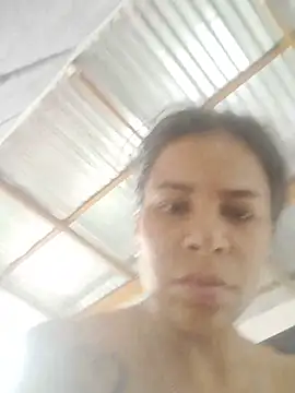 Estrellitalov stripchat live cam model