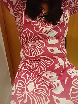 sexy-jaan stripchat live cam model