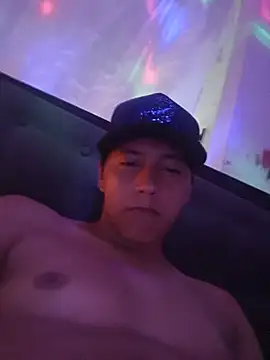 zarayvalentino stripchat live cam model