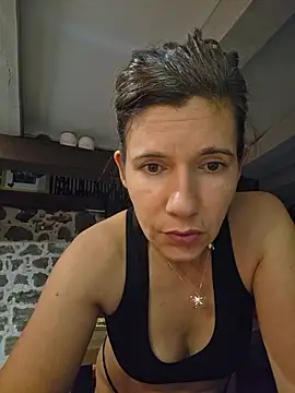 Lina_lou4 stripchat live cam model