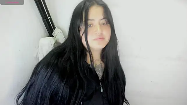 PamelaDoouce stripchat live cam model