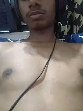 your_boy478 stripchat live cam model