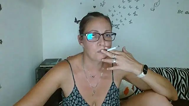 LadyHellene stripchat live cam model