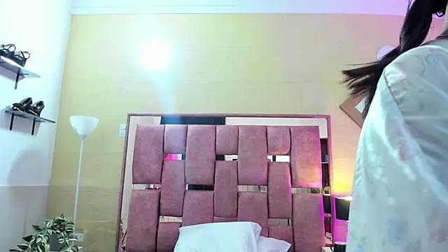 Valery_Brand stripchat live cam model