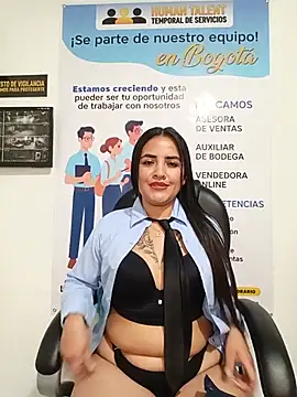 MAYE__13 stripchat live cam model