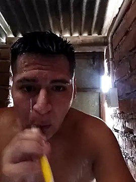 Alex321Flores stripchat live cam model