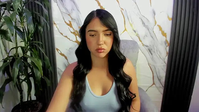 Isa-Trujilloo stripchat live cam model
