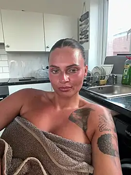 Destinylovex stripchat live cam model