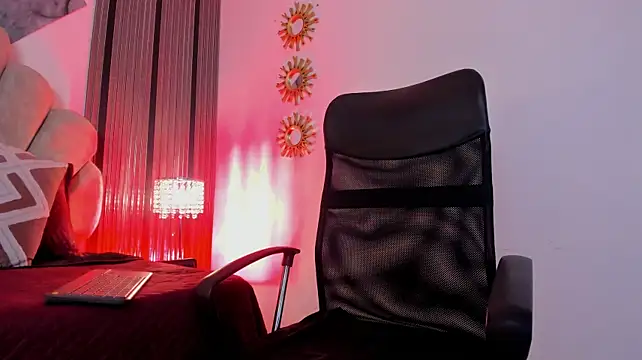 MsCeleste_ stripchat live cam model
