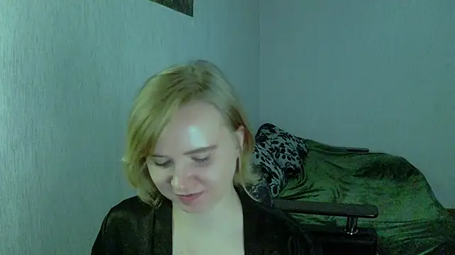 Ketrincold stripchat live cam model