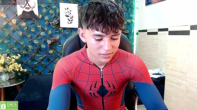Ryan_grayx stripchat live cam model