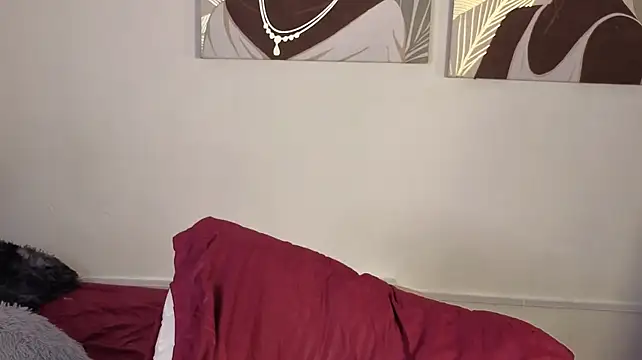 Pamela_tomas stripchat live cam model