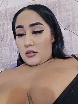 Valentina_Tilly stripchat live cam model
