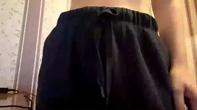 Snowmilly stripchat live cam model