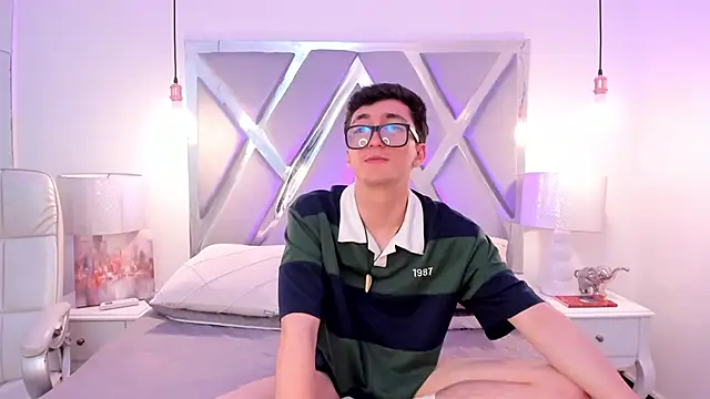 GaelDuke stripchat live cam model
