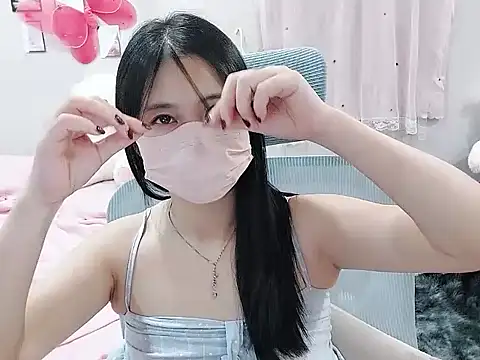 Tessar99 stripchat live cam model