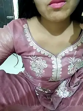 Your_Kavya8 stripchat live cam model