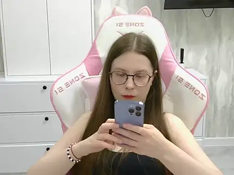 Elvirada stripchat live cam model