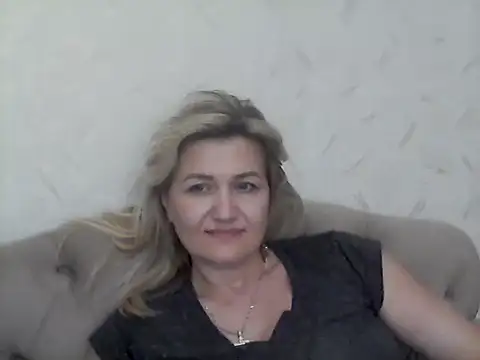 Tareliy stripchat live cam model