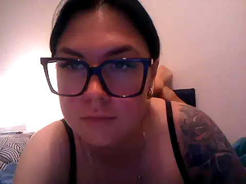 Alis_Rox stripchat live cam model