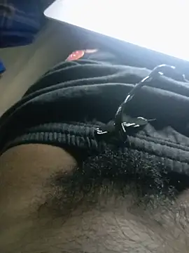 small_boy_20 stripchat live cam model