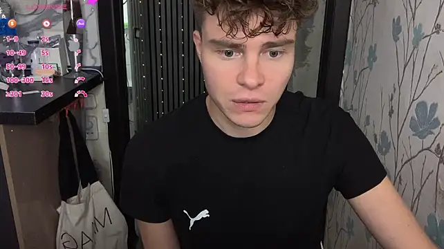 holy_eggs_02 stripchat live cam model
