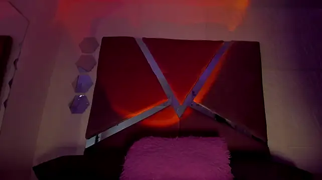 sol-angel stripchat live cam model