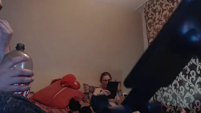 MoonedByEva2025 stripchat live cam model