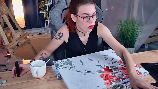 SeraphineDuskryn stripchat live cam model