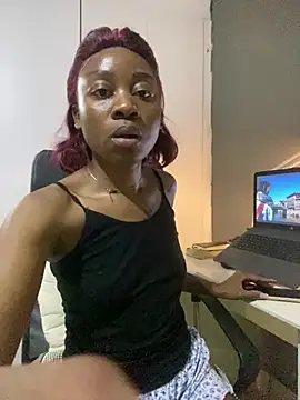 Scotchbonnett stripchat live cam model