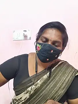 Tamil-Janani stripchat live cam model