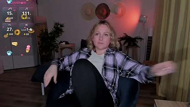 Lazy_Lady stripchat live cam model