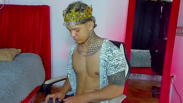 Noah__Browm stripchat live cam model
