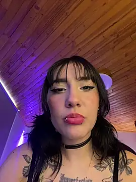 Baby_banshee stripchat live cam model