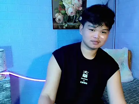 Rain_cum stripchat live cam model