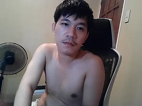 sexyasian_4u stripchat live cam model