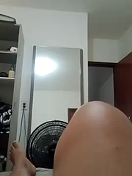 letichamada stripchat live cam model