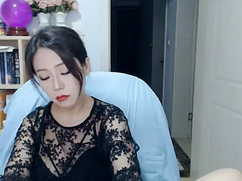 SuSushi728 stripchat live cam model