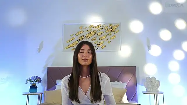 Vi_fi stripchat live cam model