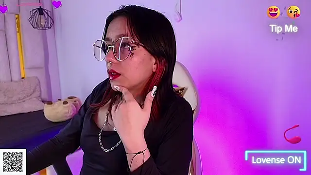 Cuore_kazx stripchat live cam model