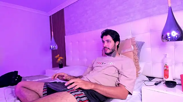 JacksonGreenn stripchat live cam model