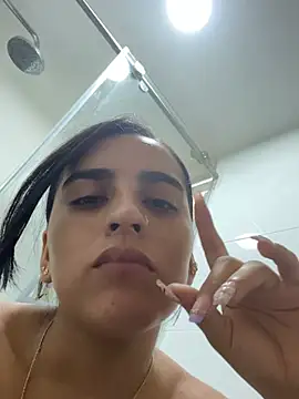 katalinaa4 stripchat live cam model