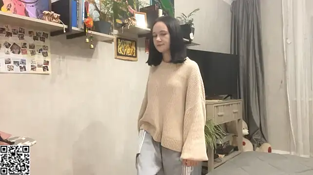RukiyaLowland stripchat live cam model