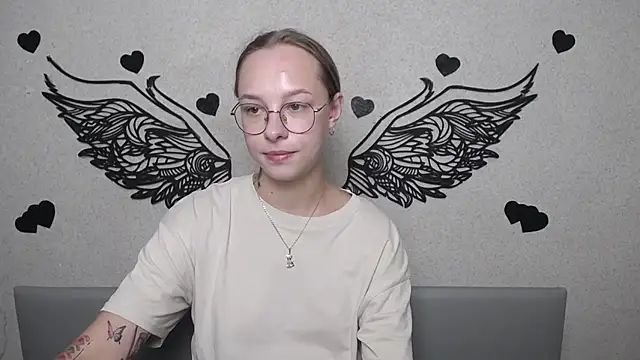 SteshaGlass stripchat live cam model
