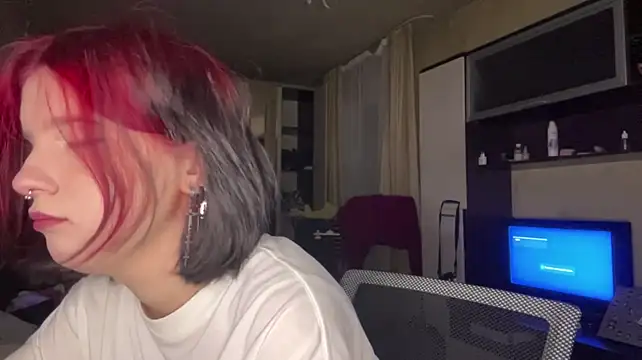 CortneyBosque stripchat live cam model